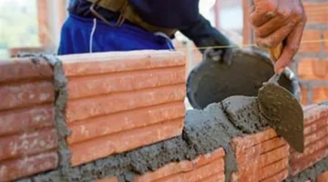 تقنين جديد.. رسوم استخراج تراخيص البناء وعدد الأدوار المسموح بها في مصر لعام 2025